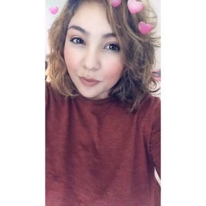 Meet your Posher, Alisa